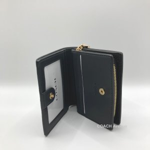 画像4: コーチ COACH C2862 ペブル レザー スナップ スモール ウォレット ブラック 黒 折りたたみ財布 送料無料