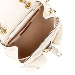 画像3: コーチCOACH CU076 タビー バックパック キルティング チョーク ホワイト 白 リュックサック 斜めがけ 正規店商品 送料無料 